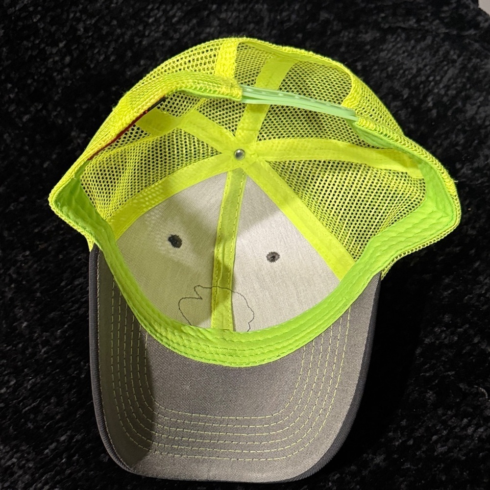 Black and Neon Green Cap with S Logo - Picture 3 of 6